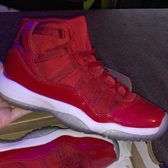 Jordan 11 size